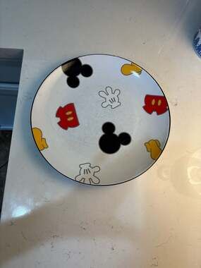 Disney Parks Scattered Mickey Mouse Body Parts Ceramic Dessert Plate